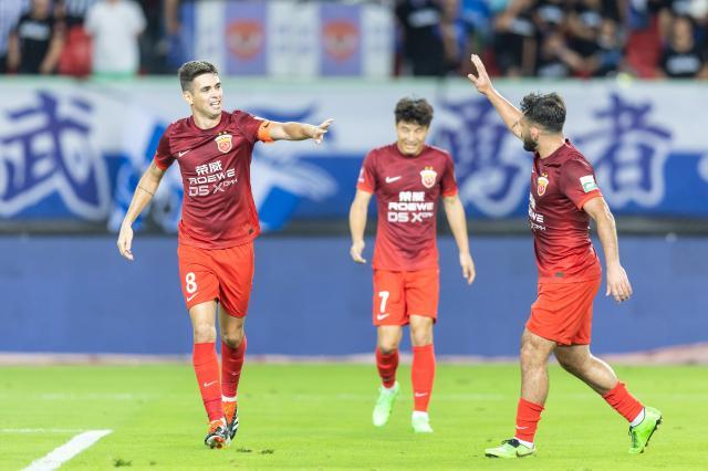 五大联赛-海港全胜挺过12天4客魔鬼赛程 穆帅：团队的胜利